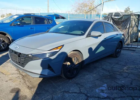 2023 Hyundai Elantra Sel z USA, uszkodzony, nr VIN KMHLM4AG3PU438997